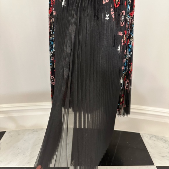 ERMANNO SCERVINO
Pleated Patterned Maxi Skirt Euro 40 - Picture 5 of 13